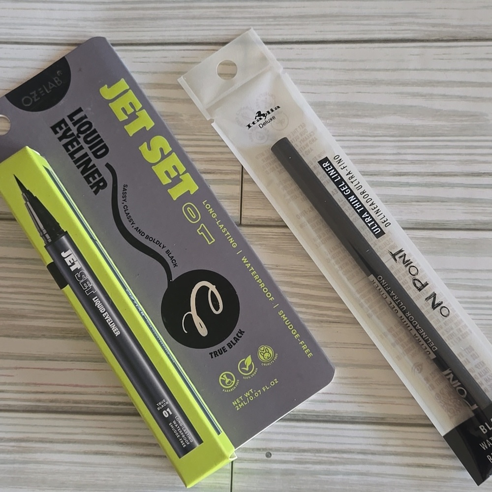 LAST ONE! Jet Set Liquid Eyeliner & Retractable Eyeliner Duo - Black